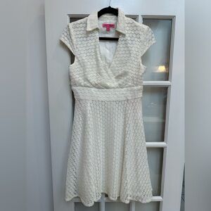 Betsey Johnson Cream Lace Overlay Bohemian Chic Coastal Mini Dress Size 6 Small